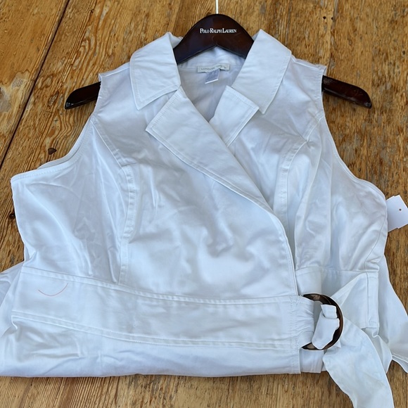 London times women’s size 16. Falls at the mid lower leg. Beautiful white. - Picture 7 of 8